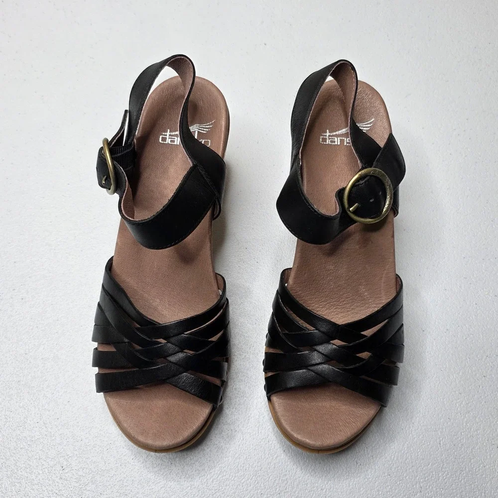 Dansko Tiffani Sandals Chunky Heels Womens 36 (5.5/6) Black Leather Retro Festiv